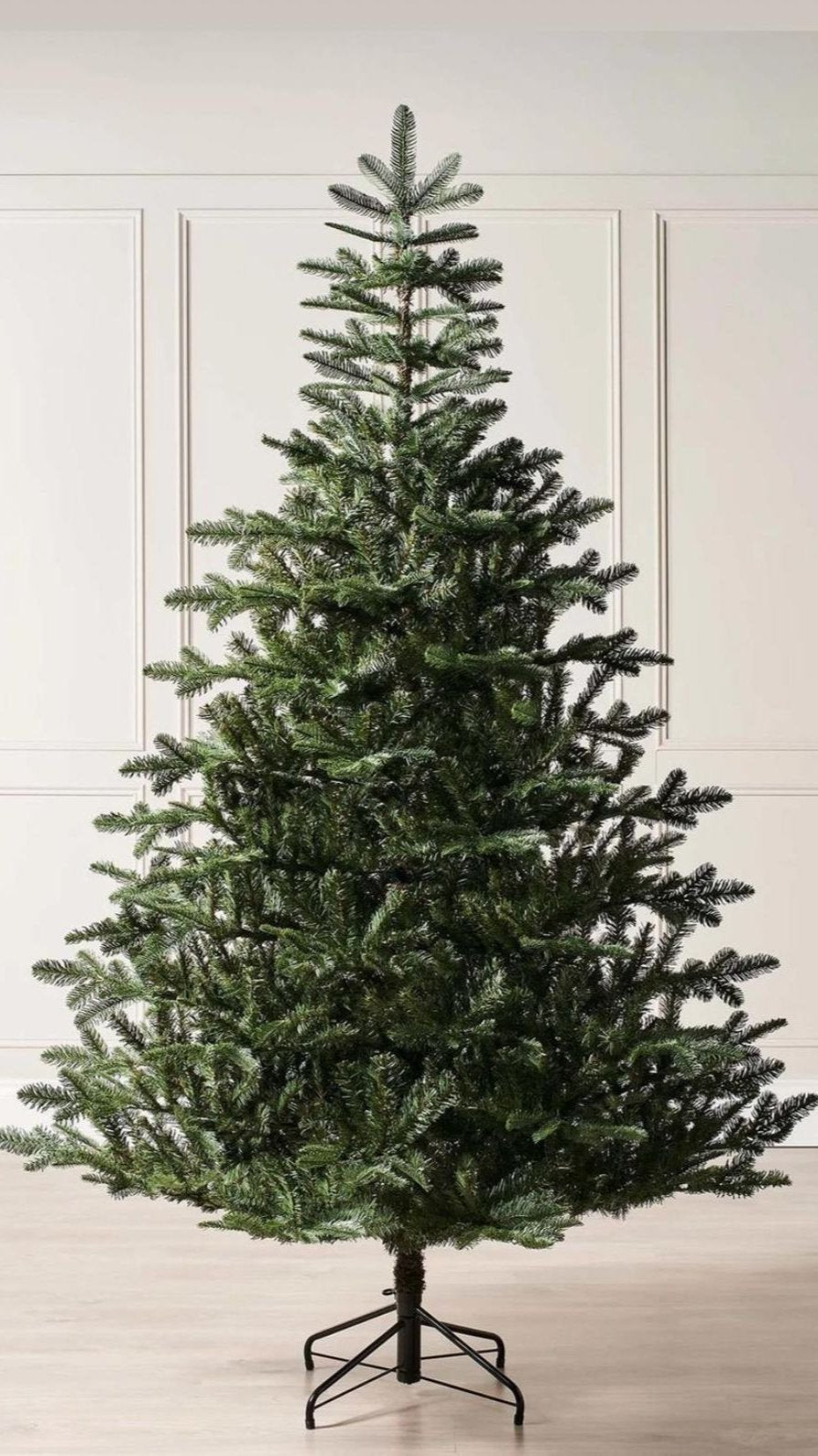 Premium PE Foliage Artificial Christmas Tree