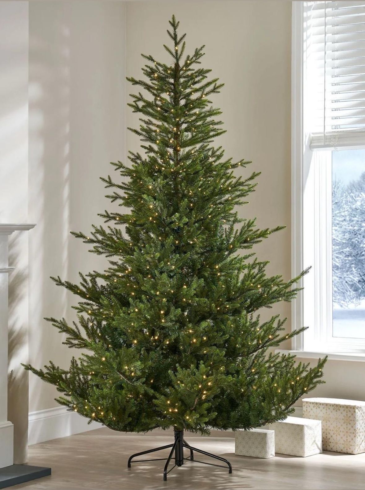 Pre-Lit Premium PE Artificial Christmas Tree