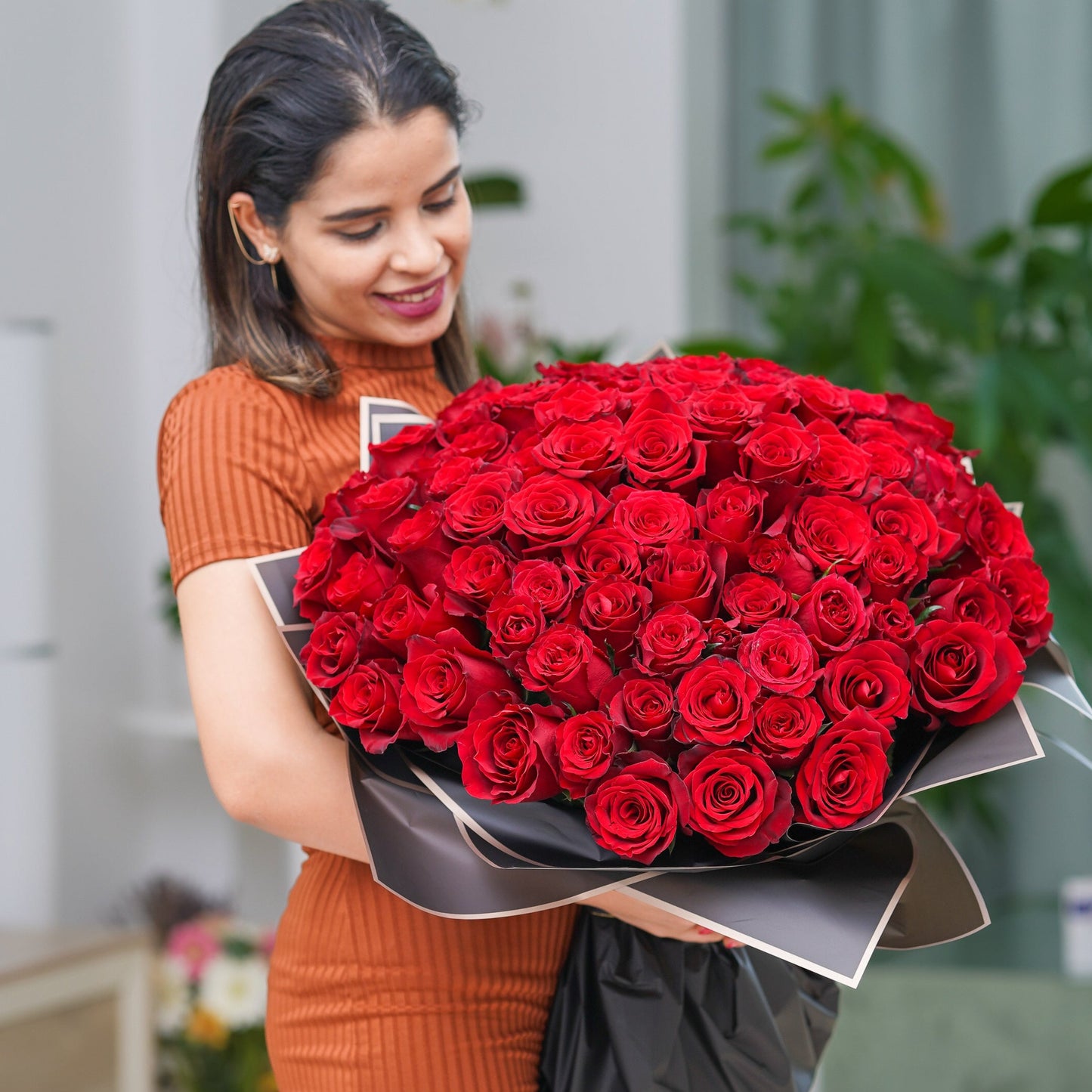 Radiant Red Roses Bouquet