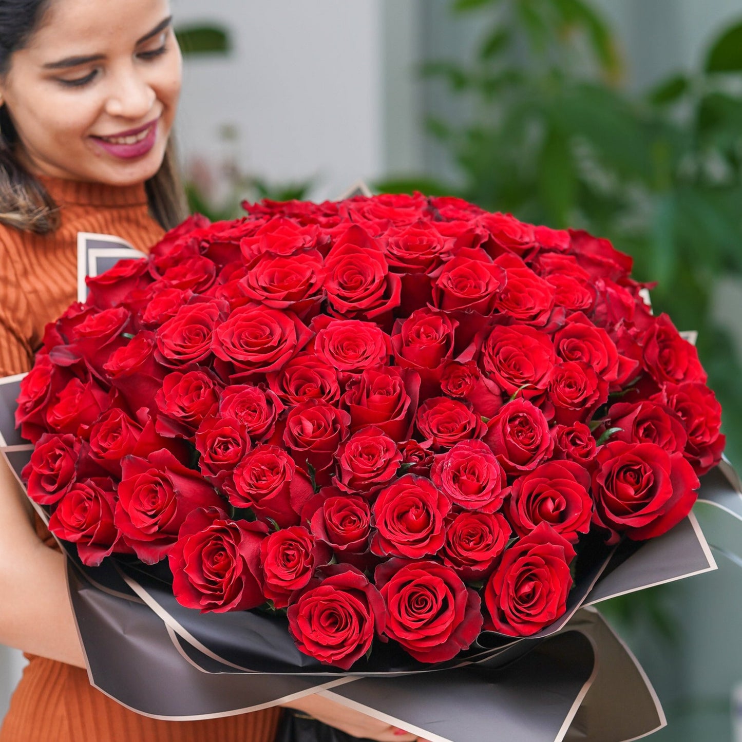 Radiant Red Roses Bouquet